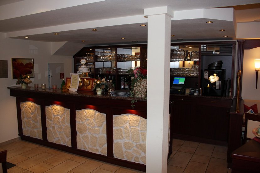 Griechisches-Restaurant